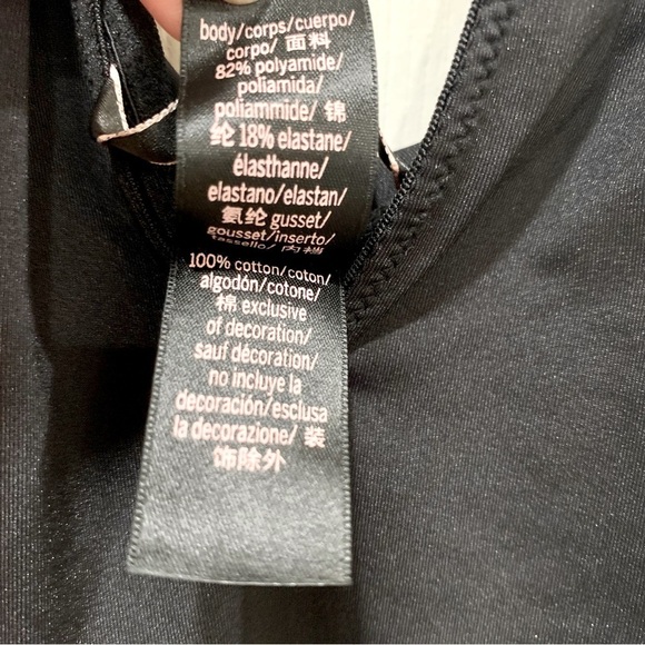 NWOT VS Black Smoothing Cut-Out Back V-Neck Plunge Thong Teddy Bodysuit - Picture 7 of 8